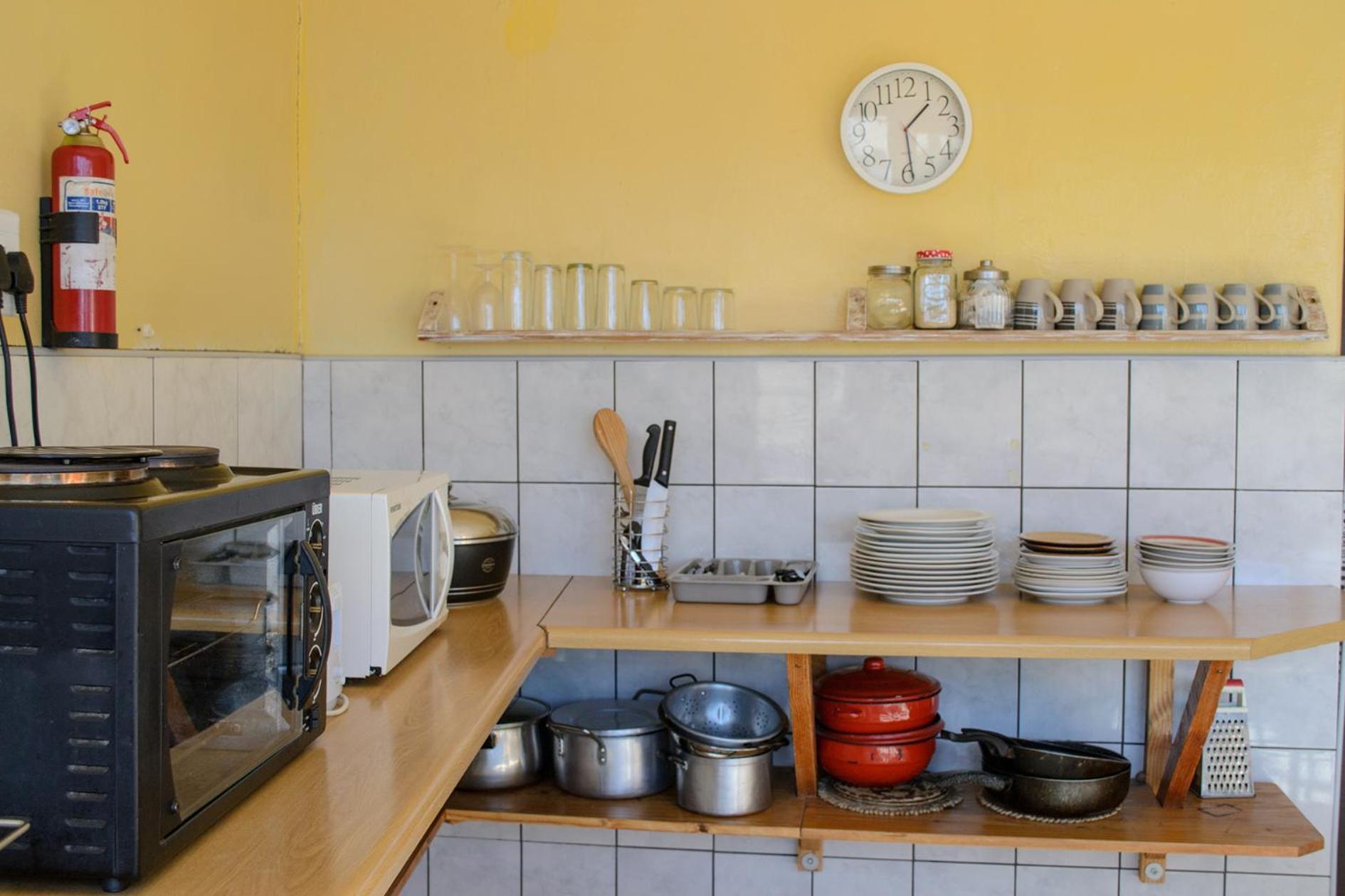 Element Riders Place Backpackers Lüderitz Buitenkant foto